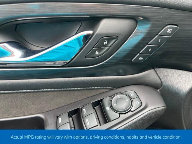 used 2020 Chevrolet Traverse car, priced at $28,749