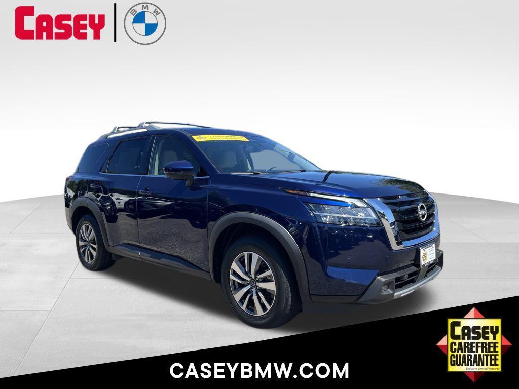 used 2022 Nissan Pathfinder car, priced at $29,295