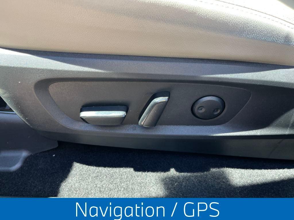 used 2022 Nissan Pathfinder car, priced at $29,295