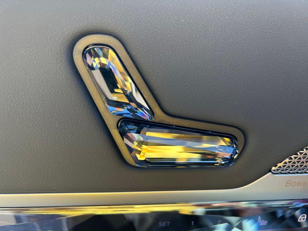 new 2026 BMW i7 car, priced at $122,255