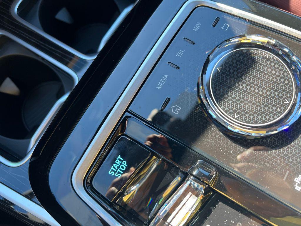 new 2026 BMW i7 car, priced at $122,255