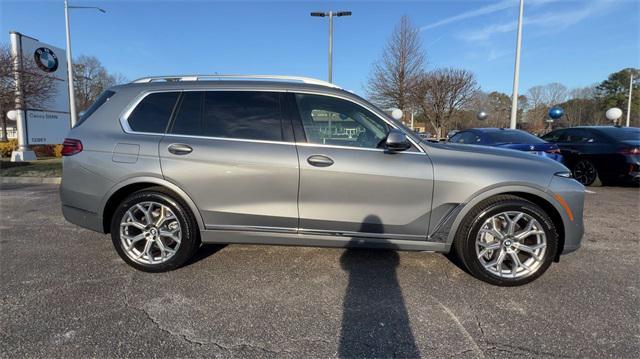 new 2025 BMW X7 car, priced at $89,505