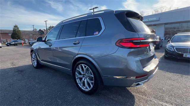 new 2025 BMW X7 car, priced at $89,505