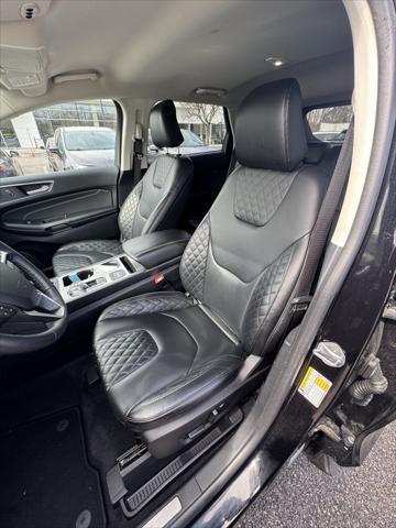 used 2024 Ford Edge car, priced at $31,995