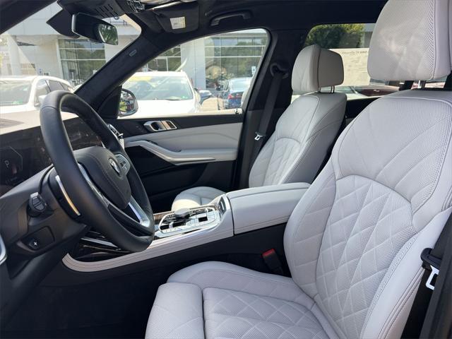 used 2025 BMW X7 car, priced at $80,995