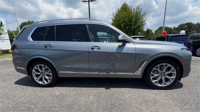 new 2025 BMW X7 car, priced at $92,320