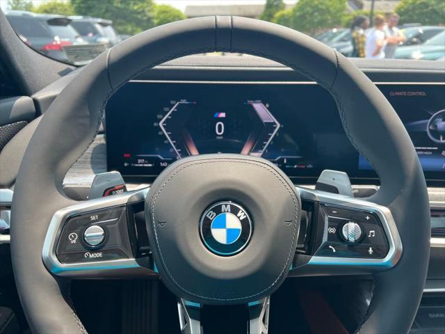 new 2025 BMW 760 car, priced at $127,675
