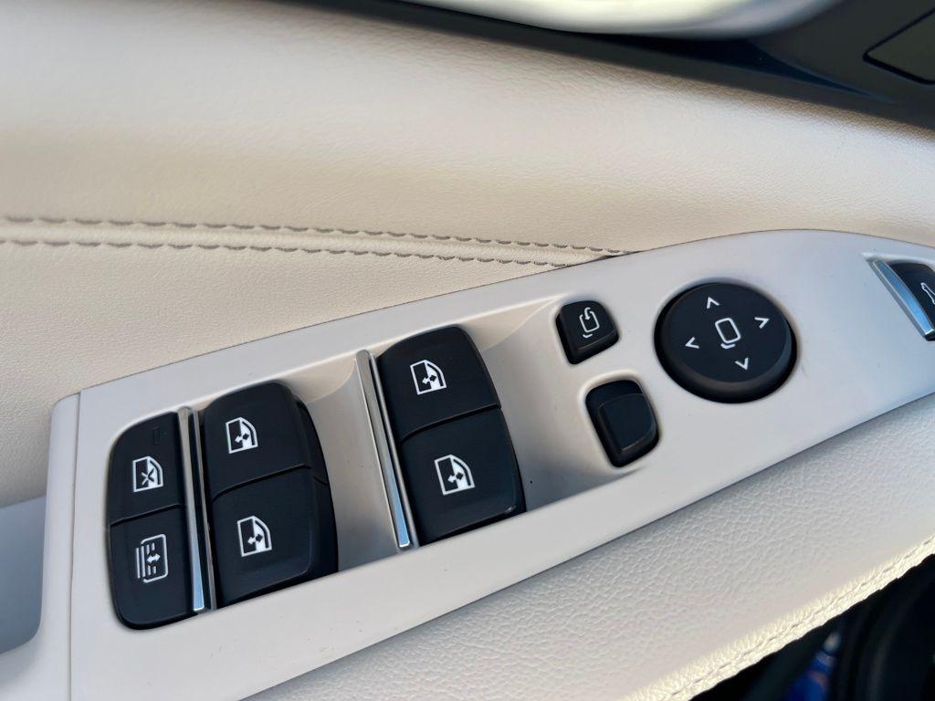 new 2026 BMW X7 car, priced at $120,480