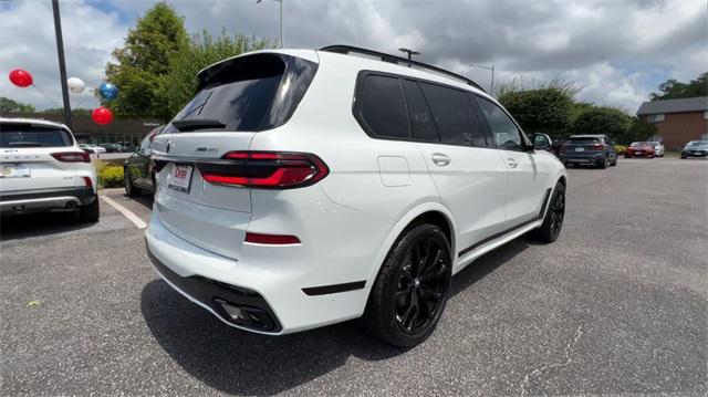 new 2025 BMW X7 car, priced at $95,225