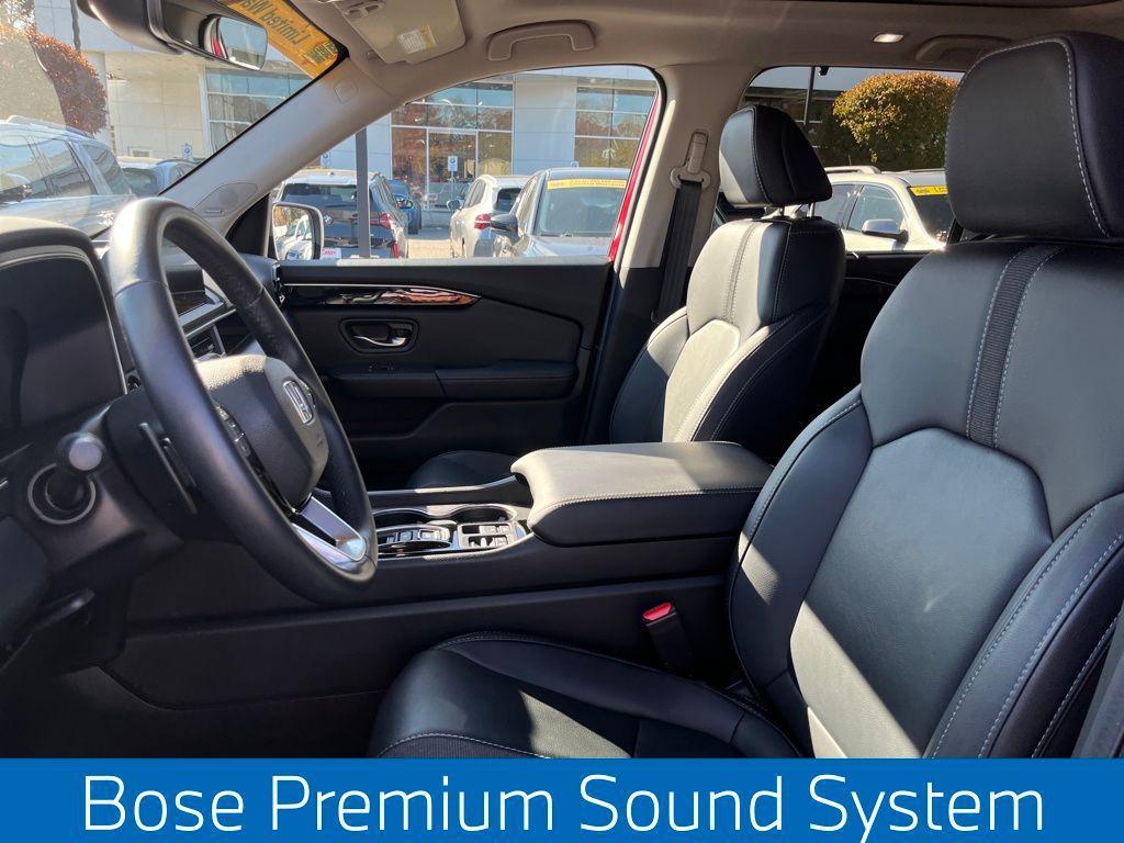 used 2025 Honda Pilot car, priced at $46,789
