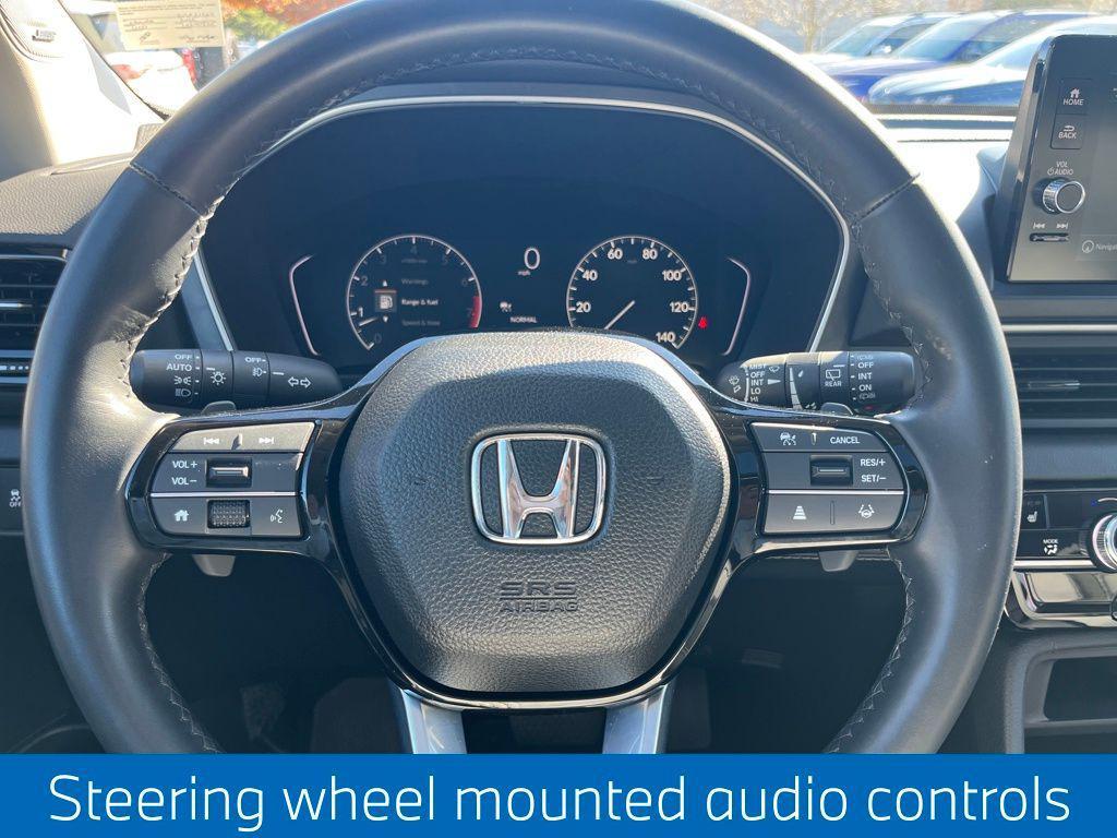 used 2025 Honda Pilot car, priced at $46,789