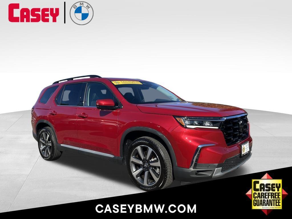 used 2025 Honda Pilot car, priced at $46,789