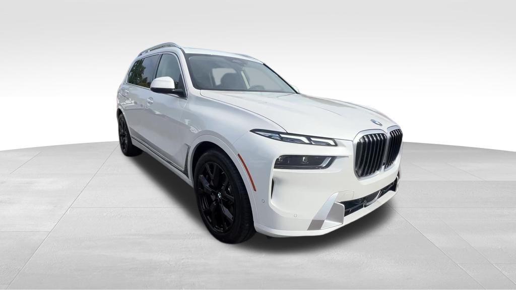 new 2026 BMW X7 car, priced at $88,580