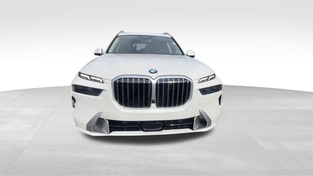 new 2026 BMW X7 car, priced at $88,580