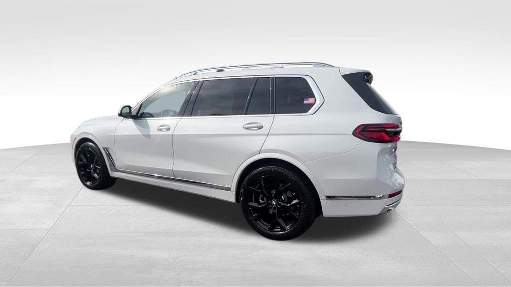 new 2026 BMW X7 car, priced at $88,580
