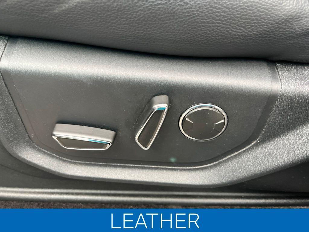 used 2020 Ford Expedition car, priced at $30,990