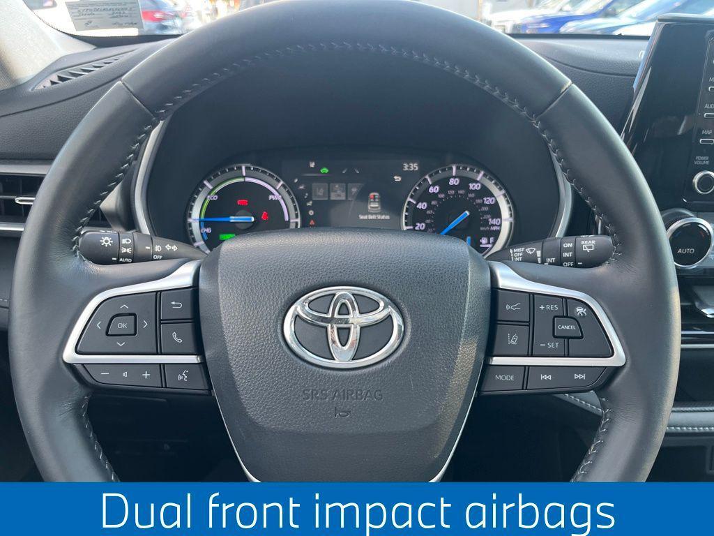 used 2022 Toyota Highlander Hybrid car, priced at $43,995