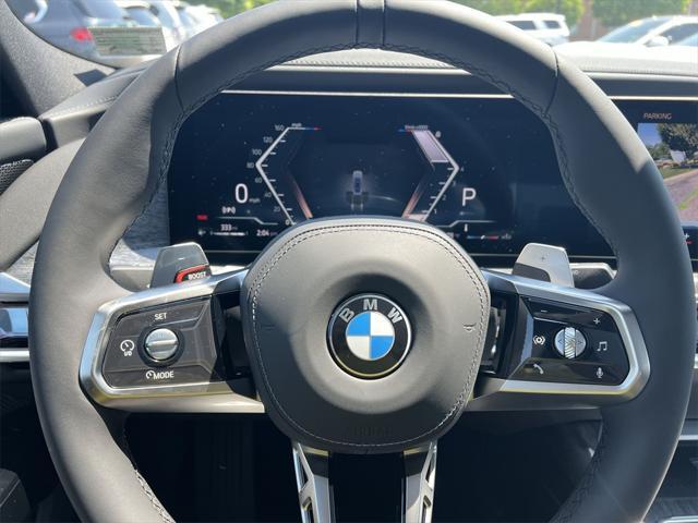 new 2025 BMW 760 car, priced at $132,625