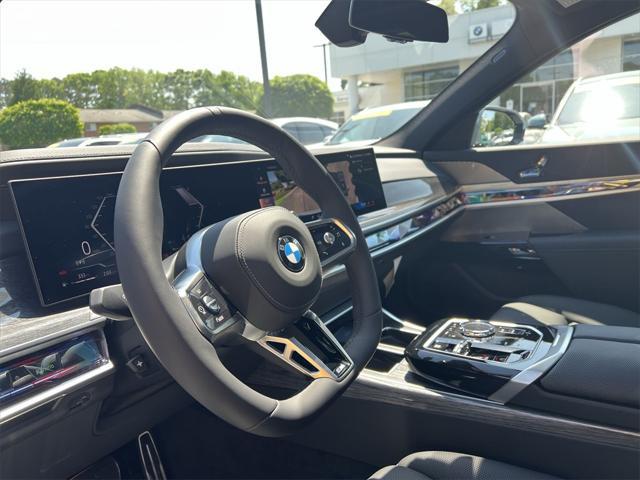 new 2025 BMW 760 car, priced at $132,625