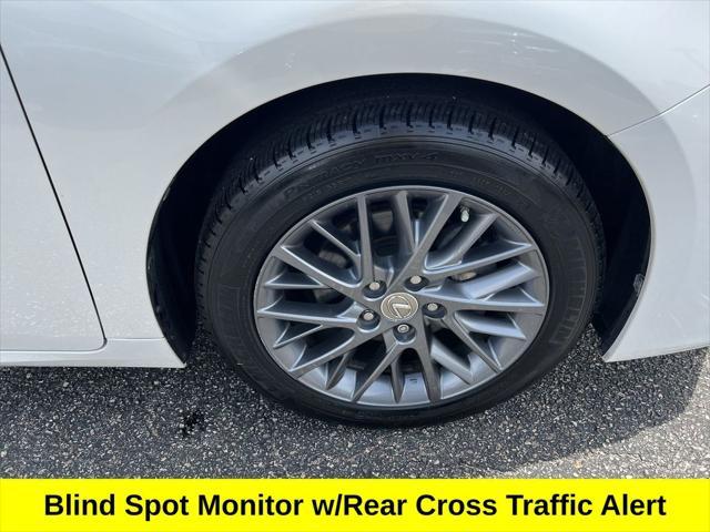 used 2018 Lexus ES 350 car, priced at $24,249