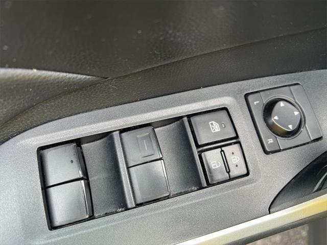 used 2021 Toyota RAV4 car, priced at $24,075