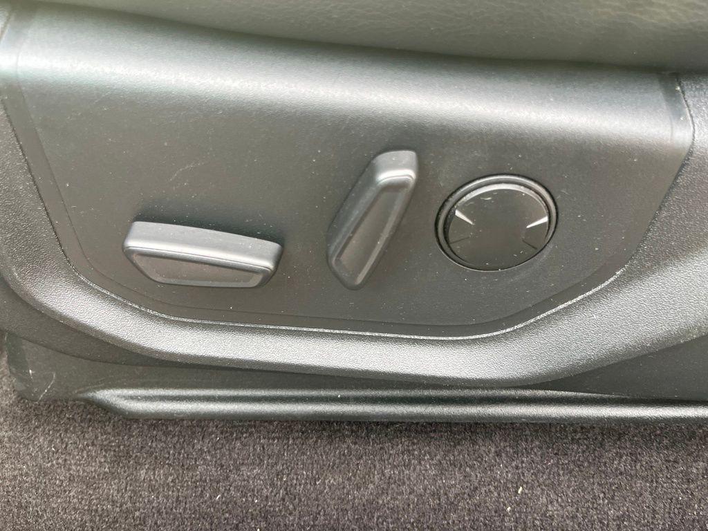 used 2020 Ford F-150 car, priced at $30,910