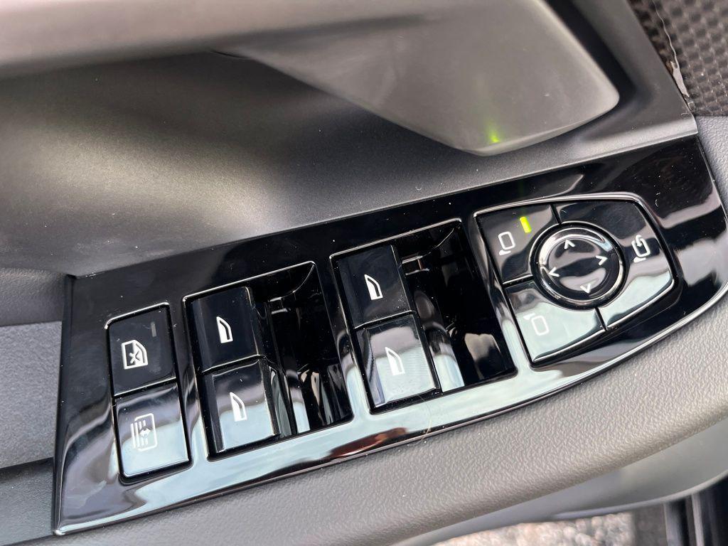 new 2026 BMW 550e car, priced at $90,740