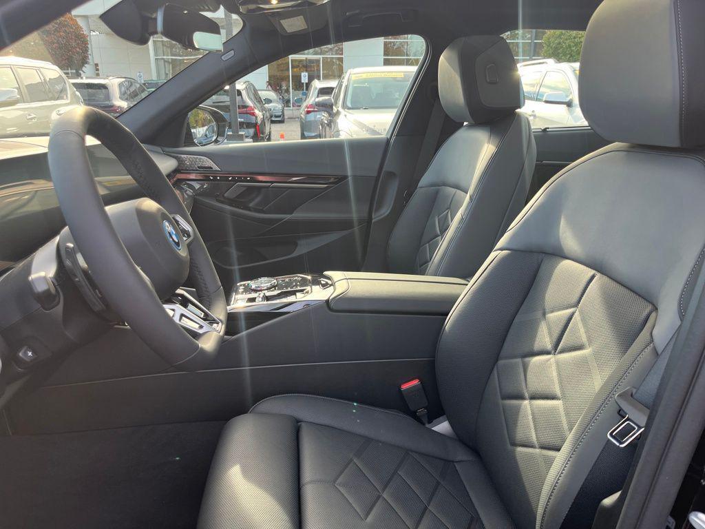 new 2026 BMW 550e car, priced at $90,740