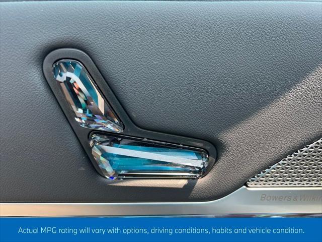 new 2025 BMW 740 car, priced at $100,945