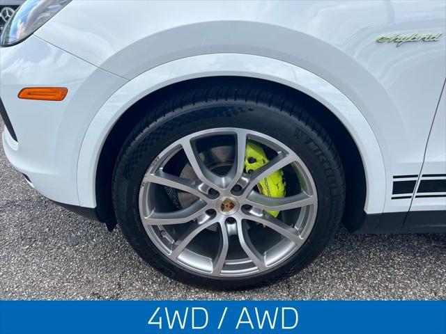 used 2020 Porsche Cayenne E-Hybrid car, priced at $39,295