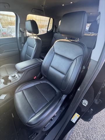 used 2023 GMC Acadia car, priced at $25,949