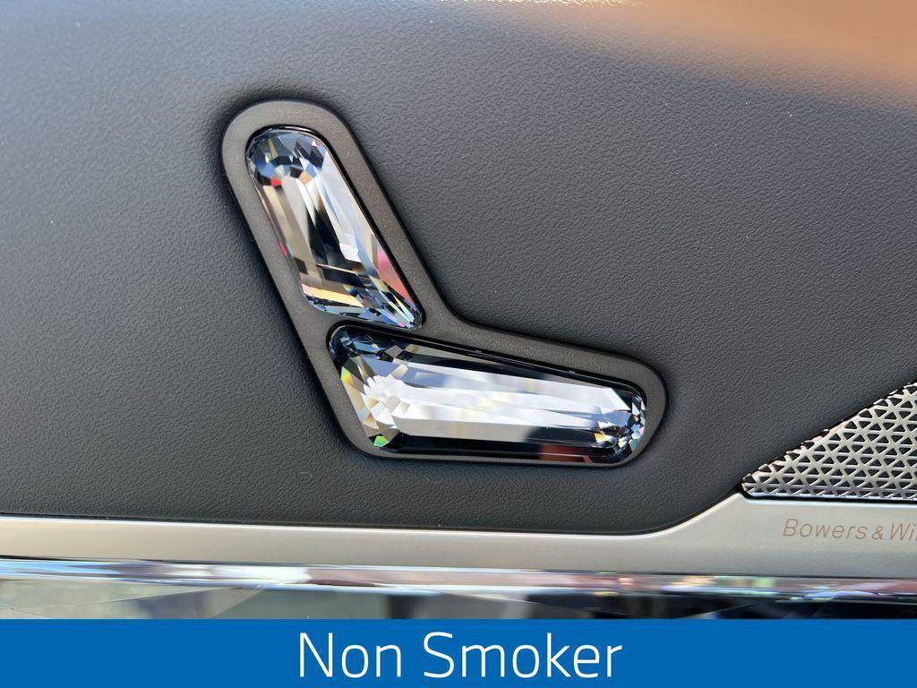 used 2025 BMW i7 car, priced at $115,003