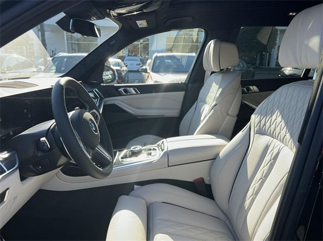 new 2025 BMW X7 car, priced at $119,970