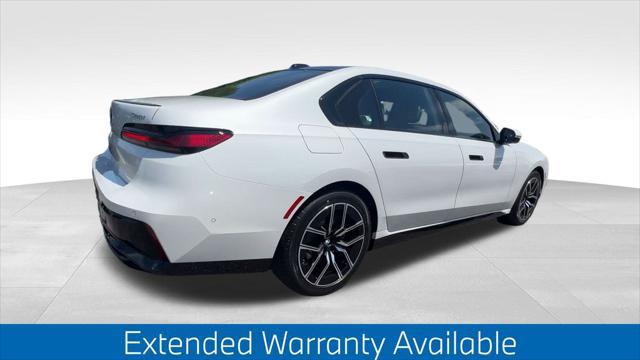 new 2025 BMW 760 car, priced at $131,925