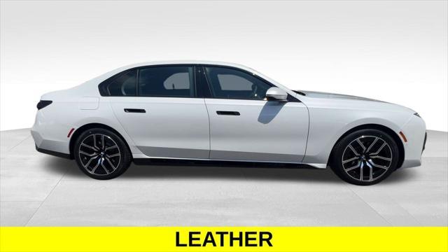 new 2025 BMW 760 car, priced at $131,925