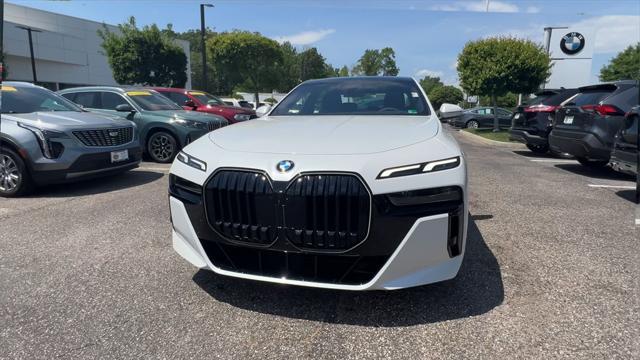 new 2025 BMW 760 car, priced at $131,925