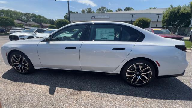new 2025 BMW 760 car, priced at $131,925