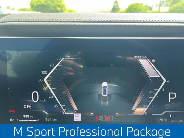 new 2025 BMW 760 car, priced at $131,925