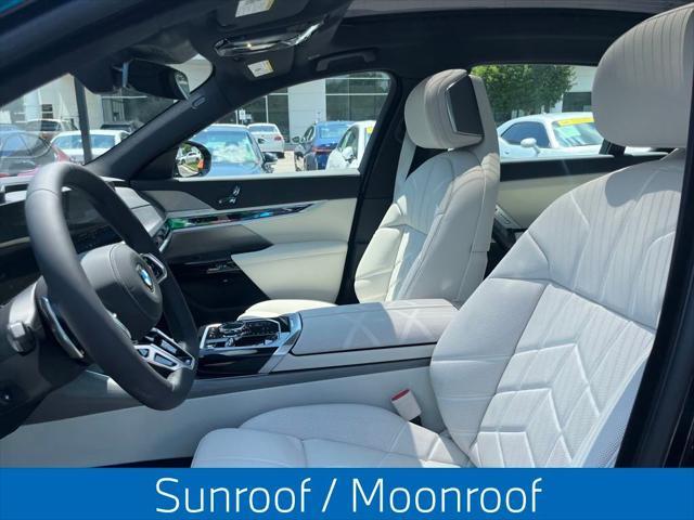 new 2025 BMW 760 car, priced at $133,175