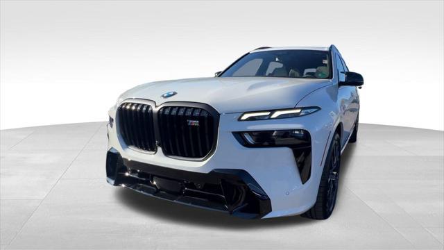 new 2025 BMW X7 car, priced at $121,750