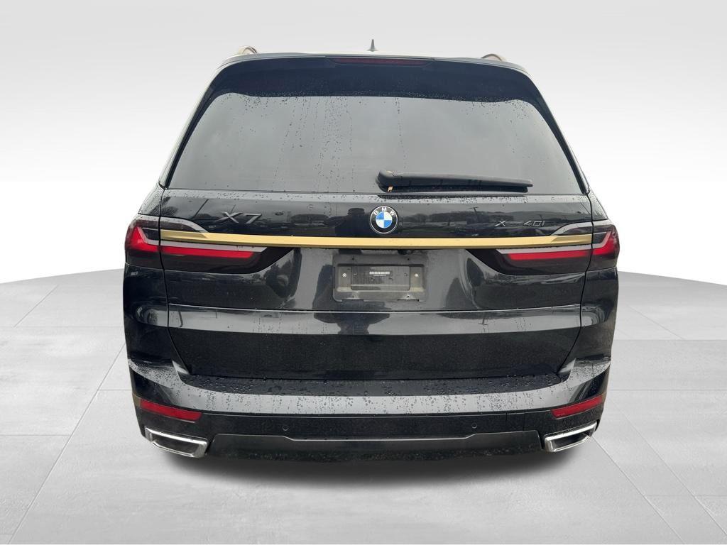 used 2021 BMW X7 car