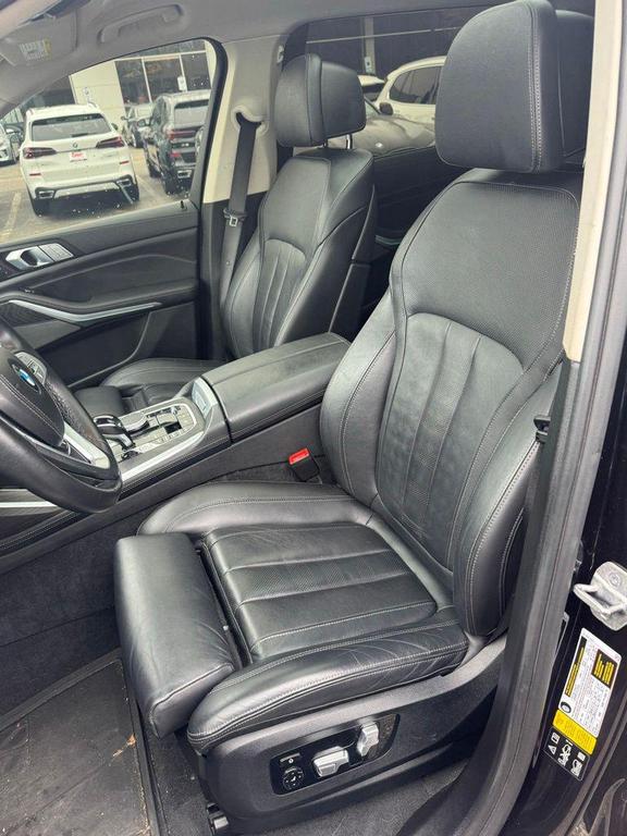 used 2021 BMW X7 car