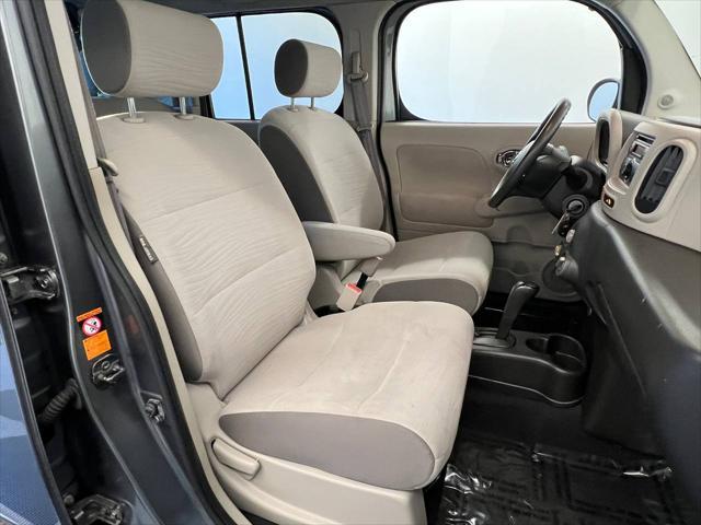 used 2009 Nissan Cube car, priced at $5,500