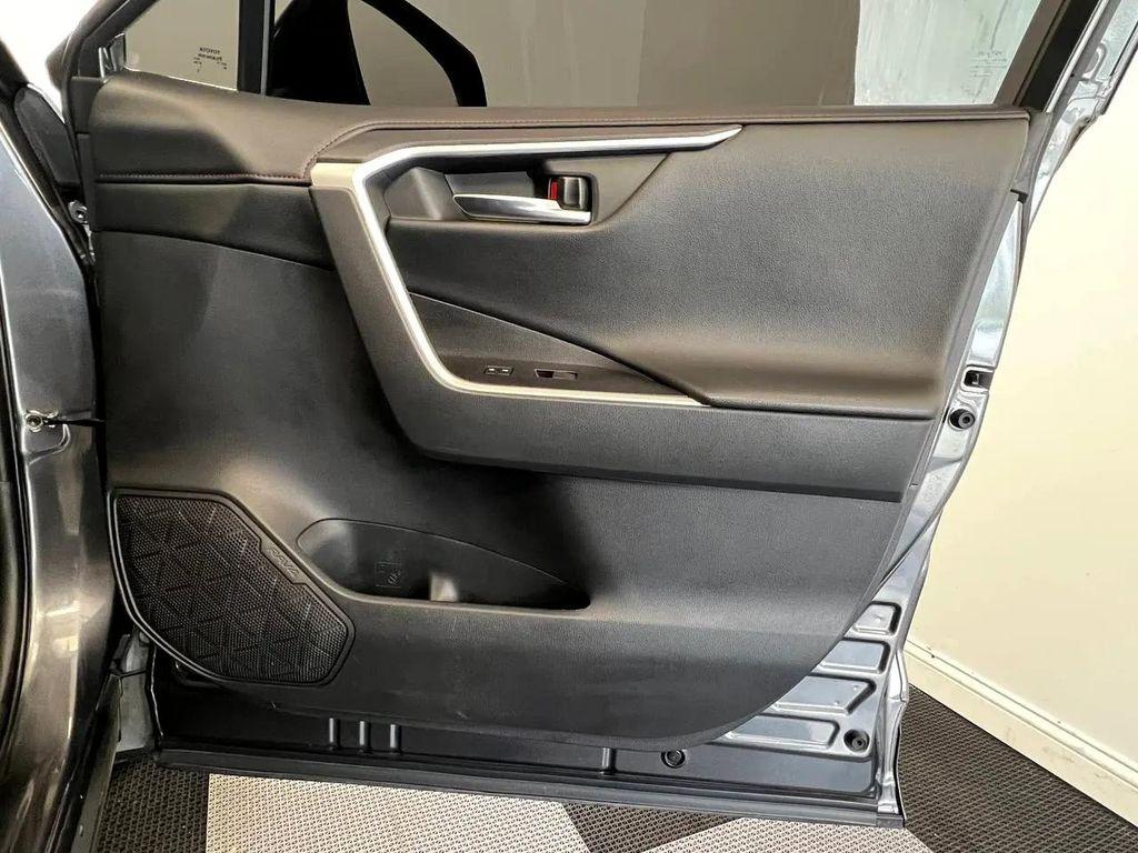 used 2020 Toyota RAV4 car, priced at $22,900