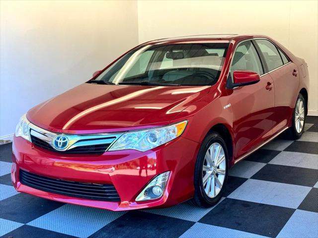 used 2013 Toyota Camry Hybrid car, priced at $11,900