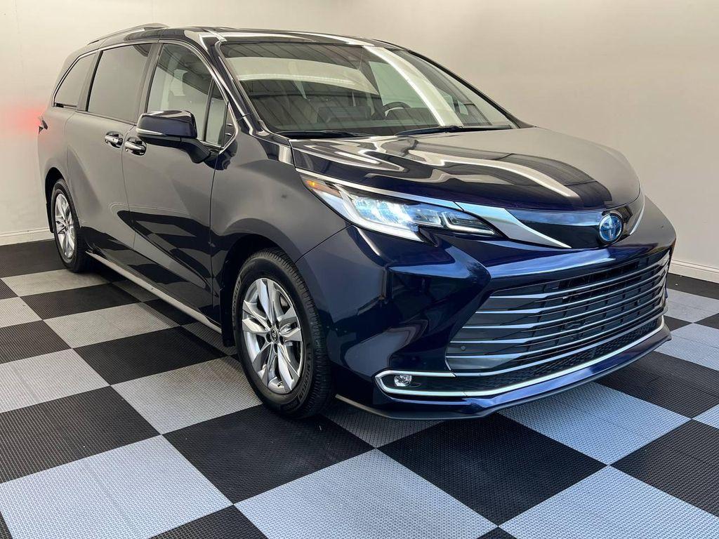 used 2022 Toyota Sienna car, priced at $34,500