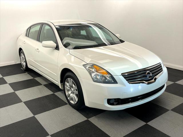 used 2009 Nissan Altima car, priced at $6,900