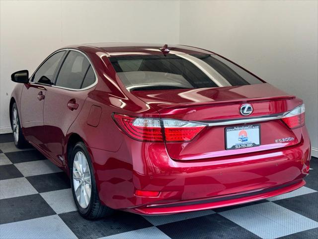 used 2013 Lexus ES 300h car, priced at $15,900