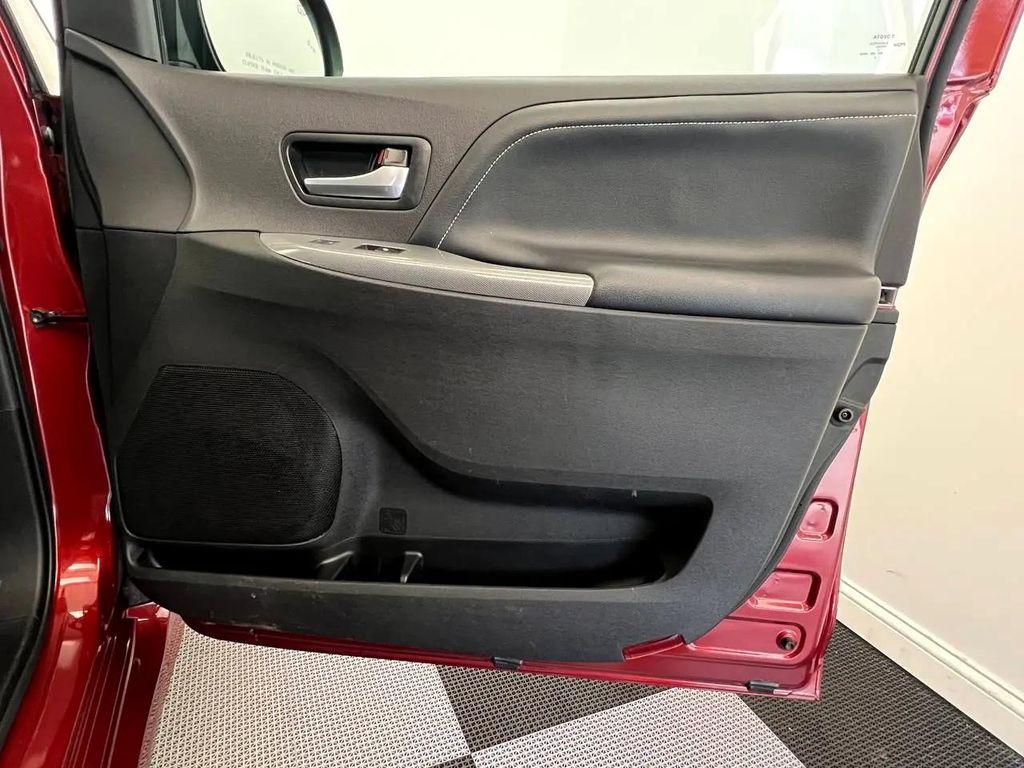 used 2016 Toyota Sienna car, priced at $18,500