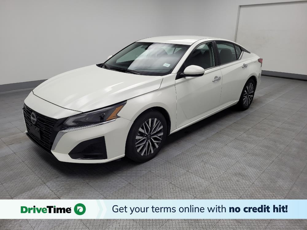 used 2023 Nissan Altima car, priced at $18,595